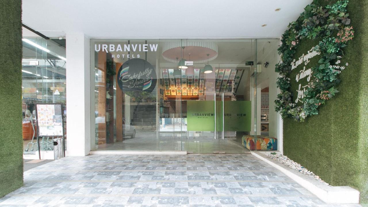Urbanview At Lacson Street Bacolod City By Reddoorz Bagian luar foto