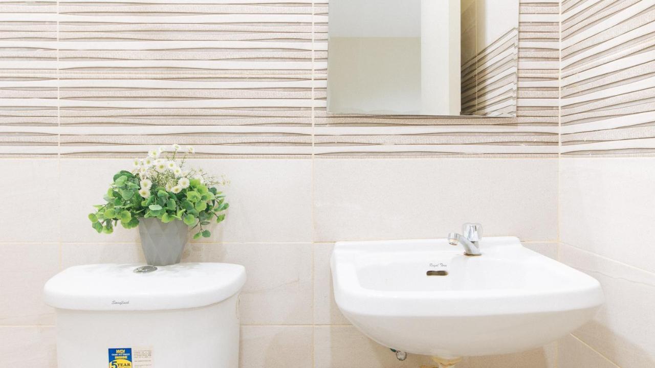 Urbanview At Lacson Street Bacolod City By Reddoorz Ruang foto